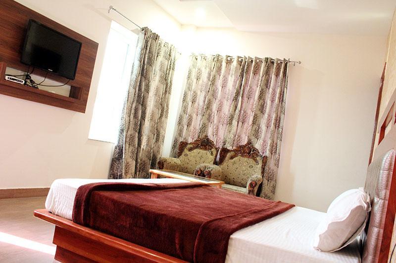 Grace Hotel Karnāl Kültér fotó